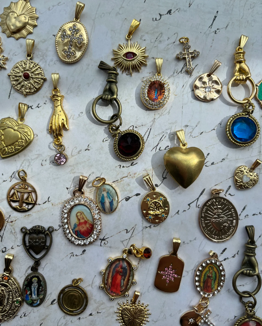 Amuletos 2